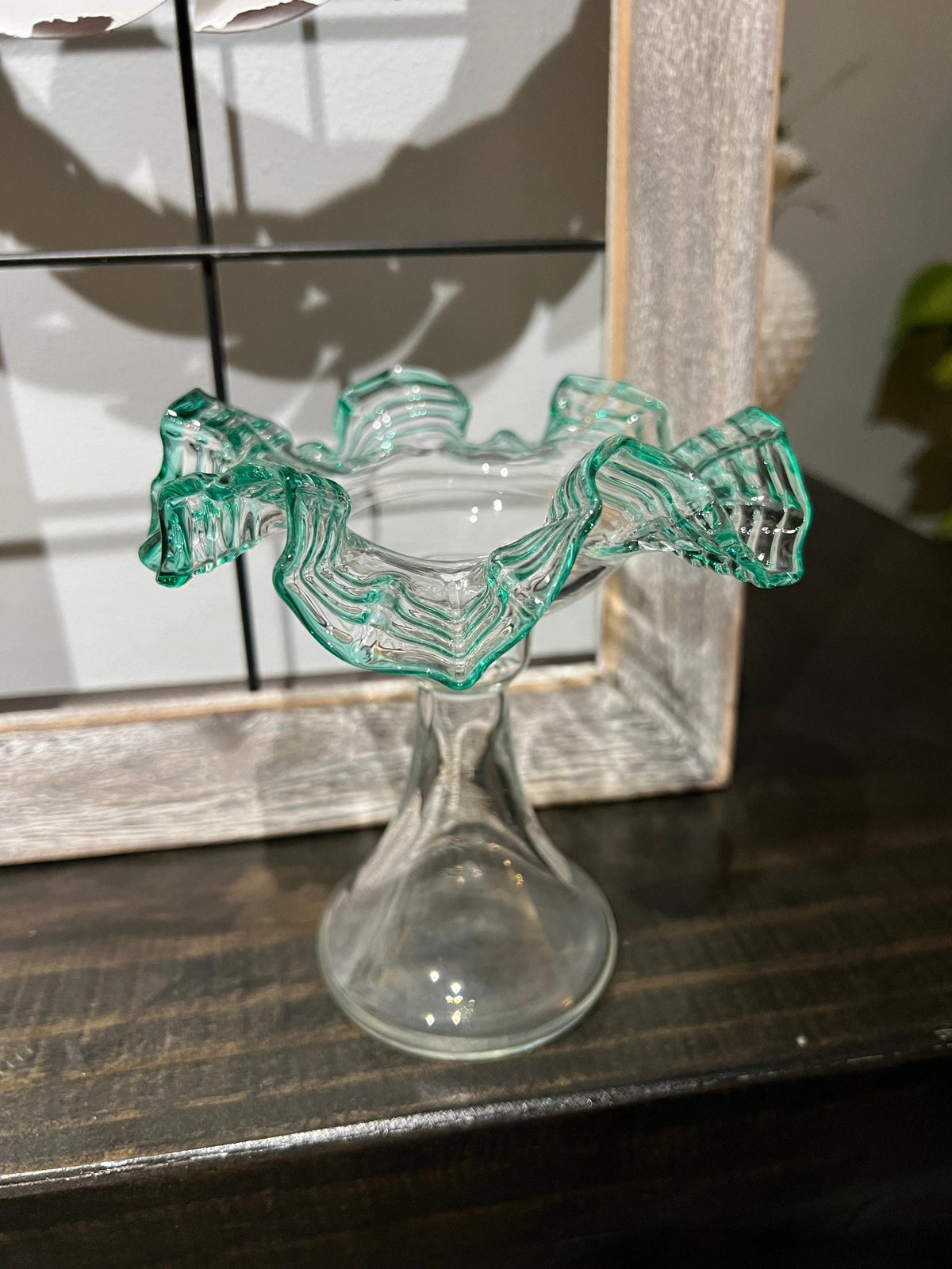 Czech Glass Handkerchief Vase - Elegant Decorative Centerpiece, Unique Art Glass Home Decor, Gift for Flower Lovers