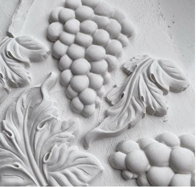 Iron Orchid Designs Grapes Mould - Food Safe Silicone Mold for Fruit Appliques, Furniture & Wine-Themed Crafts