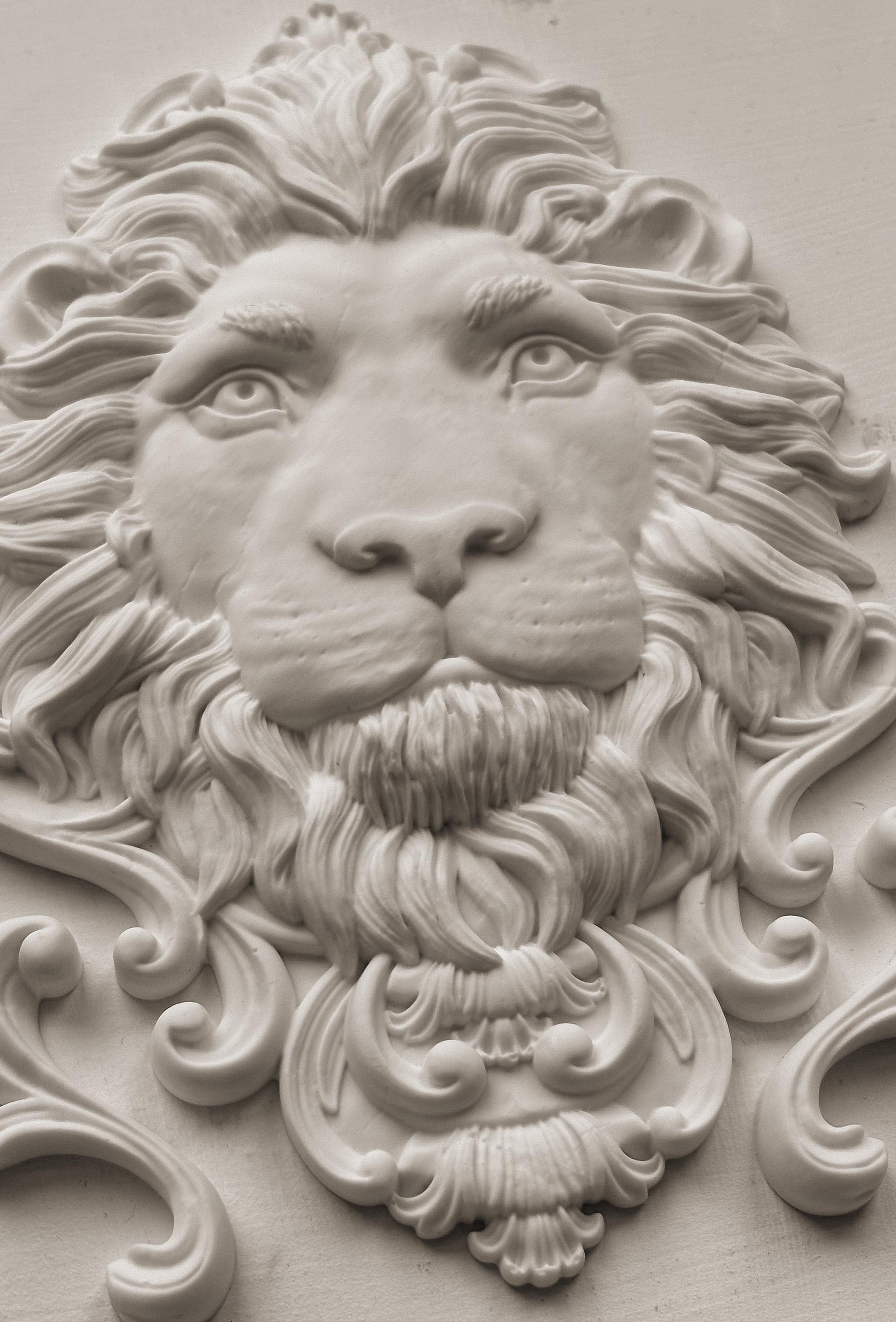 Iron Orchid Designs Leonidas Mould