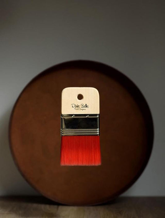 Dixie Belle Scarlet Brush - Premium Paint Brush for DIY Decor, Shabby Chic, Cottage Core, Fine Details, Watercolors & Acrylics